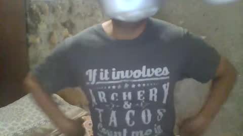 Snapshot of cum_l chatting on 12.22.25 Noha online show from 12.22.25