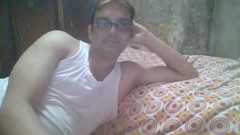 Snapshot of cum_l chatting on 01.05.26 Noha online show from 01.05.26