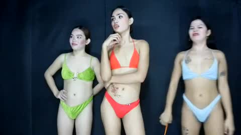 Snapshot of cum_slutzxxx69 chatting on 07.10.26 medusarheayamyam online show from 07.10.26