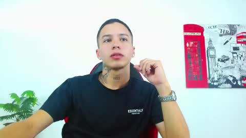 cumandres online show from 04.22.26