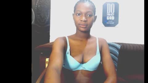 cumebony_petit online show from 02.15.26