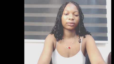 cumebony_petit online show from 05.04.26