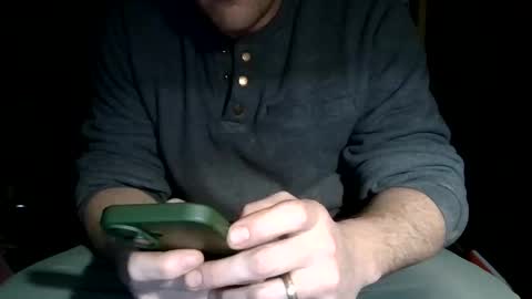 Snapshot of cumfacialxxx chatting on 12.21.25 cumfacialxxx online show from 12.21.25