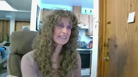Nikki online show from 01.25.25