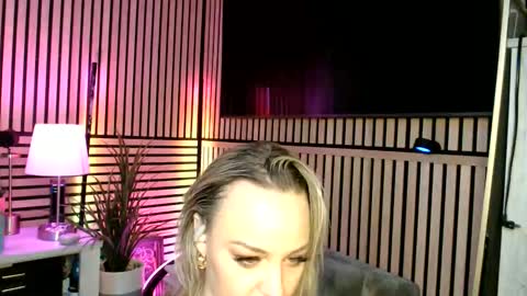 cumguzzlingskank online show from 04.06.26