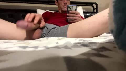 Snapshot of cumm4mee828 chatting on 11.29.25 cumm4mee828 online show from 11.29.25