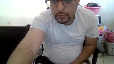 Snapshot of cummachine2022 chatting on 10.05.25 cummachine2022 online show from 10.05.25