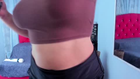 cumming tiffani online show from 02.05.25