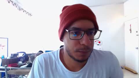 Snapshot of cumshotsito chatting on 10.23.25 manuelblack online show from 10.23.25