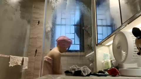 Snapshot of cupcake_tits chatting on 07.26.26 Lizly online show from 07.26.26
