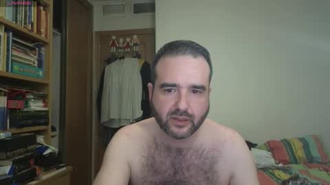 curiosillo1983 online show from 10.04.25