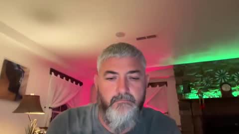 curious couple online show from 12.11.24