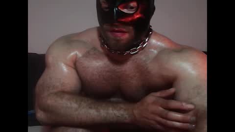Snapshot of curiousmuscleboy chatting on 09.15.25 CuriousMuscleBoy online show from 09.15.25