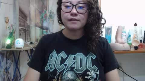 Vannesa online show from 03.18.26