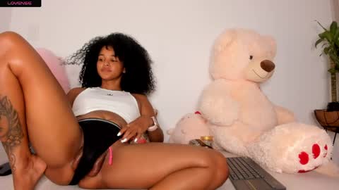 Curly  -  OF- CURLY SWEETT online show from 05.15.26