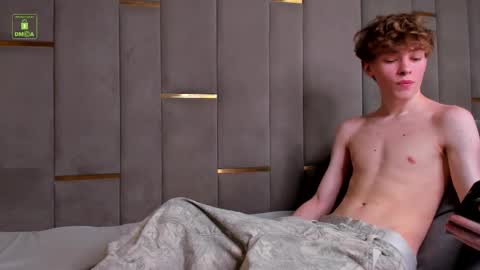 Snapshot of curlytwinkboy chatting on 11.14.25 KEVIN online show from 11.14.25