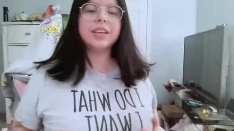 Emmie online show from 02.03.26