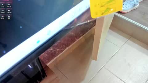 Snapshot of curvy_alyanna chatting on 11.08.25 Alyanna online show from 11.08.25