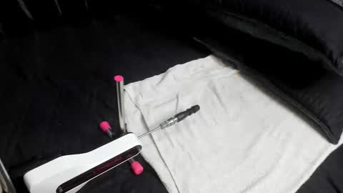 Snapshot of curvy_alyanna chatting on 12.04.25 Alyanna online show from 12.04.25