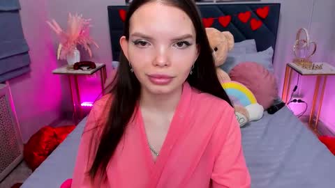 Snapshot of curvy_dynamite chatting on 02.25.26 Sammy online show from 02.25.26