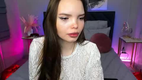 Snapshot of curvy_dynamite chatting on 03.12.26 Sammy online show from 03.12.26