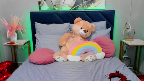 Snapshot of curvy_dynamite chatting on 03.21.26 Sammy online show from 03.21.26