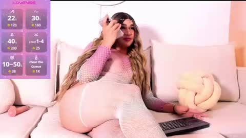 Snapshot of curvy_emmy chatting on 07.14.26 Ammy Sanchez IG Sanchezamy96 online show from 07.14.26