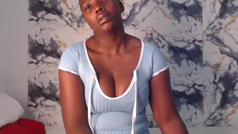 Snapshot of curvyj255 chatting on 06.20.26 curvyj255 online show from 06.20.26