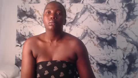 Snapshot of curvyj255 chatting on 07.18.26 curvyj255 online show from 07.18.26