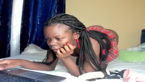 curvyjoan online show from 02.11.25