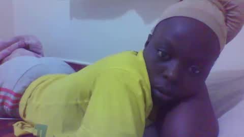 Snapshot of curvynubian chatting on 01.07.26 curvynubian online show from 01.07.26