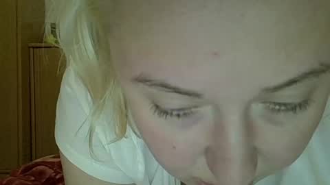Curvy online show from 05.04.26