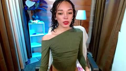 Snapshot of curybb_hanna19 chatting on 07.13.26 BBY CURLYHANNA online show from 07.13.26