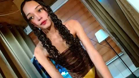 Snapshot of curybb_hanna19 chatting on 07.24.26 BBY CURLYHANNA online show from 07.24.26