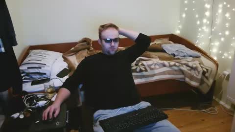 cute69696969 online show from 11.19.25