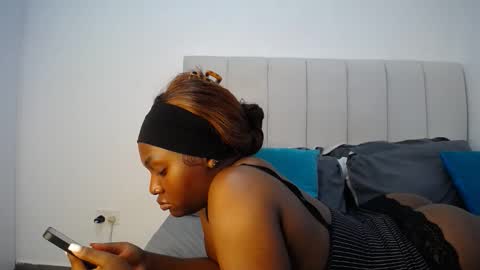 Liya online show from 09.29.25