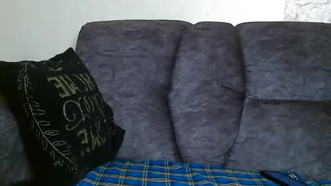 Snapshot of cute_beb2 chatting on 12.15.24 V EE online show from 12.15.24