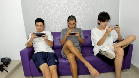 Snapshot of cute_boys18 chatting on 01.11.25 ARTURO-18 MATIAS-18 NIKOLAY-19 HADES-18 GABO-19 online show from 01.11.25