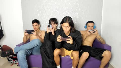 Snapshot of cute_boys18 chatting on 01.29.25 ARTURO-18 MATIAS-18 NIKOLAY-19 HADES-18 GABO-19 online show from 01.29.25