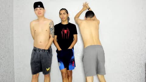 Snapshot of cute_boys18 chatting on 02.08.25 ARTURO-18 MATIAS-18 NIKOLAY-19 HADES-18 GABO-19 online show from 02.08.25
