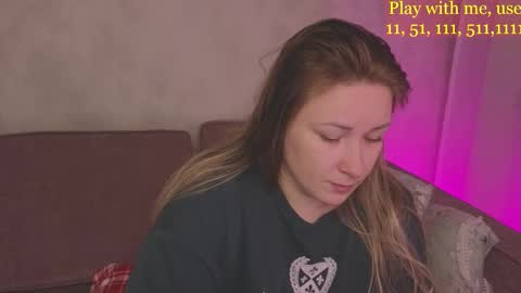 Everyday stream in the same time online show from 09.30.25