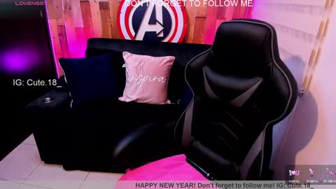    Independent Model online show from 02.06.25