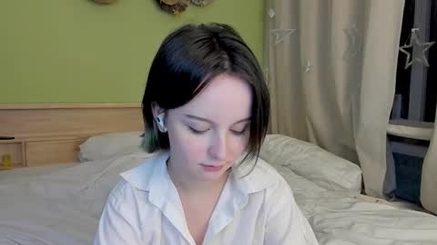 Snapshot of cute_emiliya chatting on 02.21.26 Emily online show from 02.21.26
