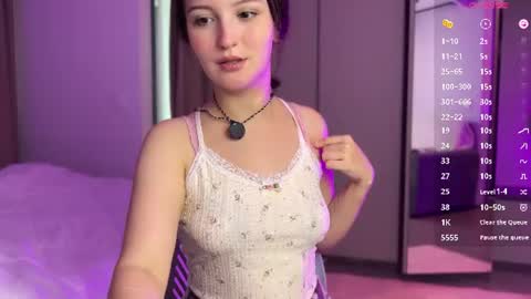 Snapshot of cute_emiliya chatting on 07.29.26 Emily online show from 07.29.26