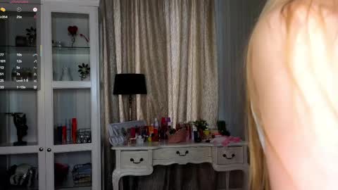 Anne online show from 04.24.26