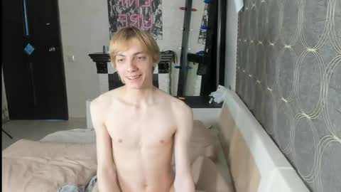 Snapshot of cute_grecha chatting on 04.29.26 Grisha online show from 04.29.26