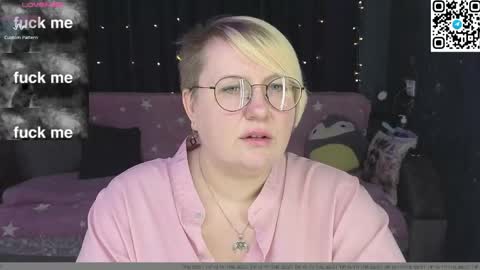 Snapshot of cute_hanna_bbw chatting on 05.27.26 Hanna online show from 05.27.26
