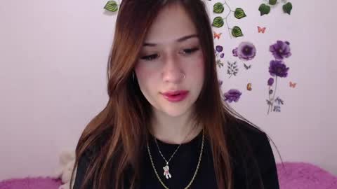 Snapshot of cute_isaa chatting on 04.01.26 Isabella online show from 04.01.26