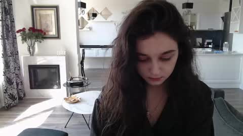 Lilia online show from 05.05.26