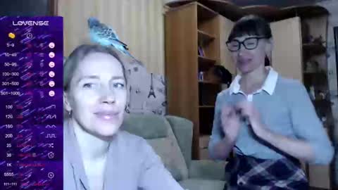 Snapshot of cute_lion_ chatting on 12.22.24 cute_lion_ online show from 12.22.24